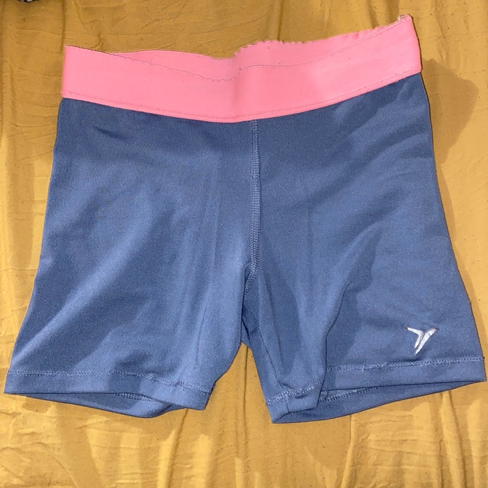 grey and pink spandex